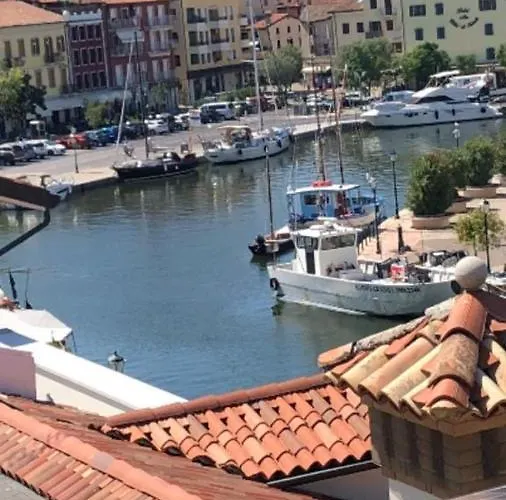 Pensión Carlotta Grado